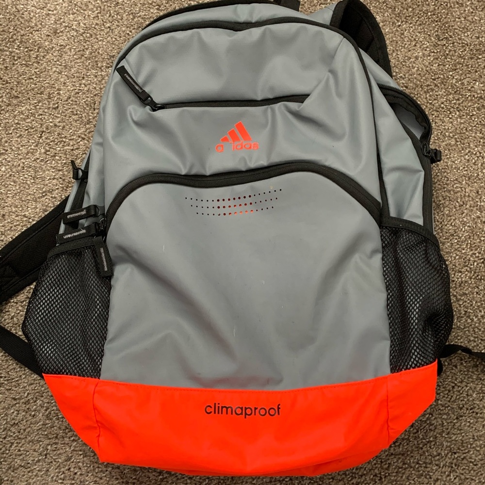 BACKPACK! - Picture 1 of 1